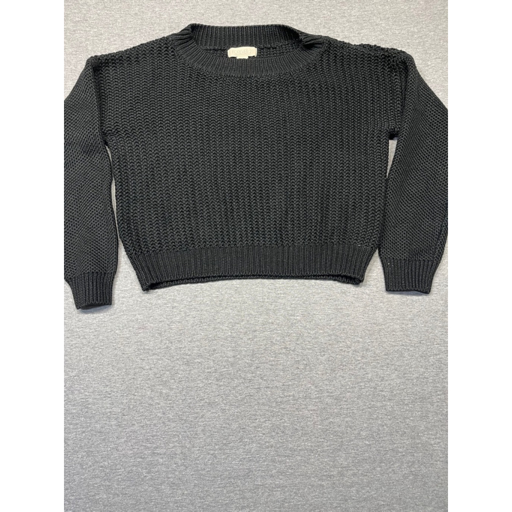 3 for $25. Women's Forever 21 Black Sweater Medium